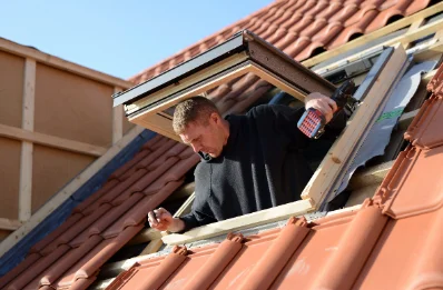Pose de fenêtres de toit Velux à Niafles